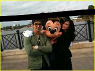 Joe y Demi en Disney World