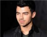 Joe Jonas Carioso con Demi Lovato