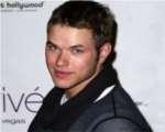 Kellan Cumple 26 aos