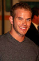 El Cumple de Kellan Lutz