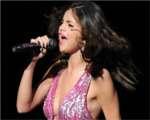 Selena en Concierto Benefico