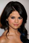 Selena Gomez Solidaria