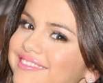 Selena Gomez habla de su infancia