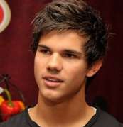 Taylor Lautner estresado